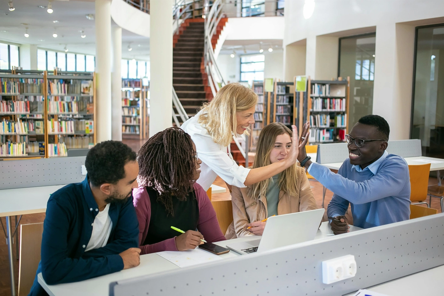 UCEM students have access to support throughout their studies, both from academics and tutors who engage in forums to areas like language translation, mental health support and student services